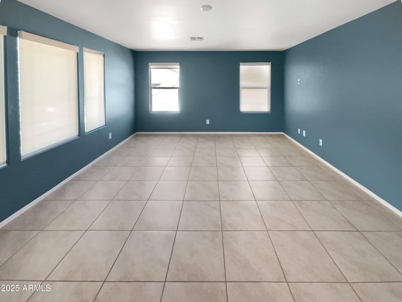 2522 Brisa Dr, Phoenix, AZ 85085