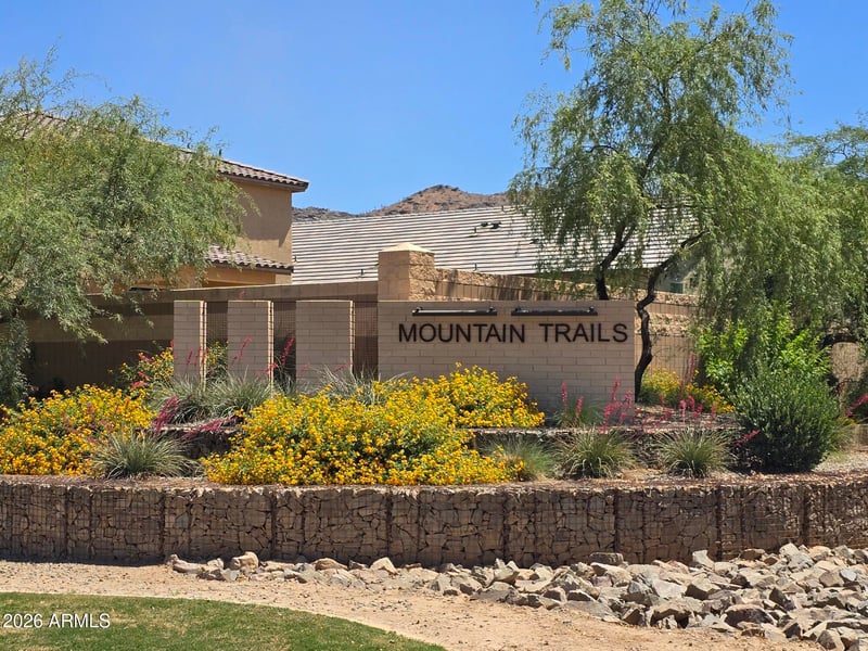 2522 E Fawn Dr, Phoenix, AZ 85042