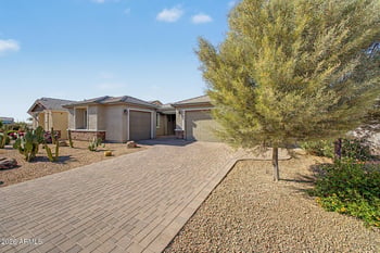 2522 Novak Way, Phoenix, AZ 85042