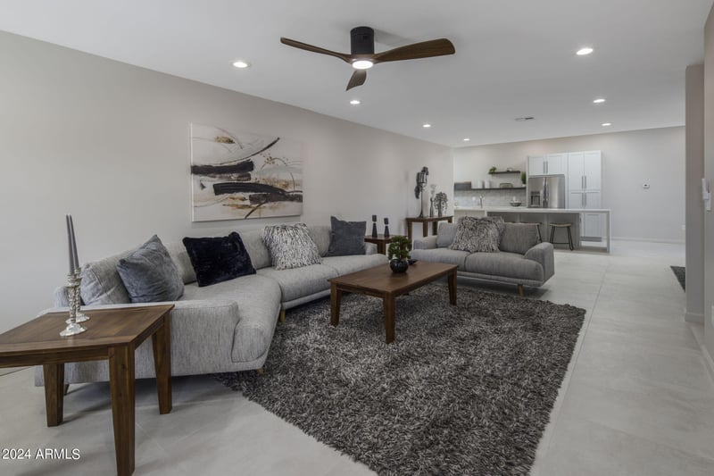 2522 E Turney Ave, Phoenix, AZ 85016