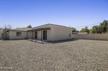2522 E Turney Ave, Phoenix, AZ 85016