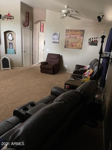 2522 W White Feather Ln, Phoenix, AZ 85085