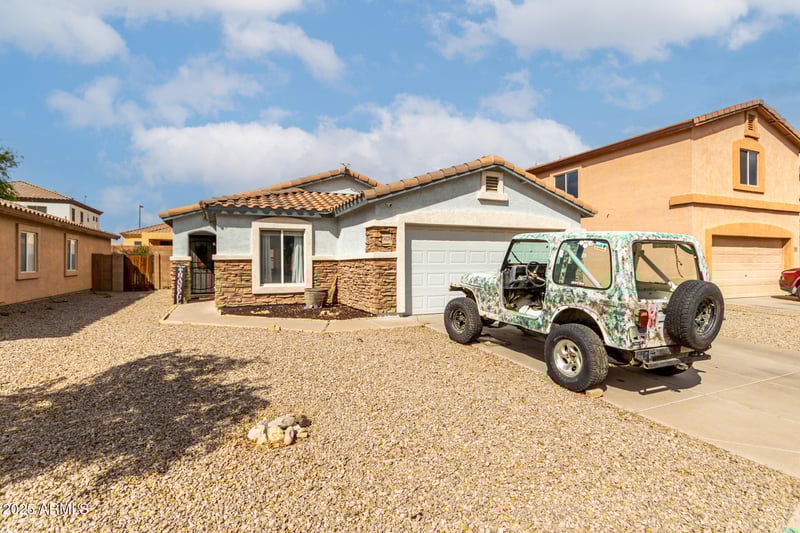25220 La Mont Ave, Buckeye, AZ 85326