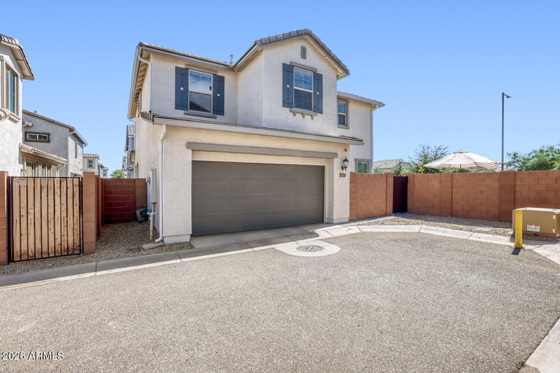 25220 142nd Dr, Surprise, AZ 85387