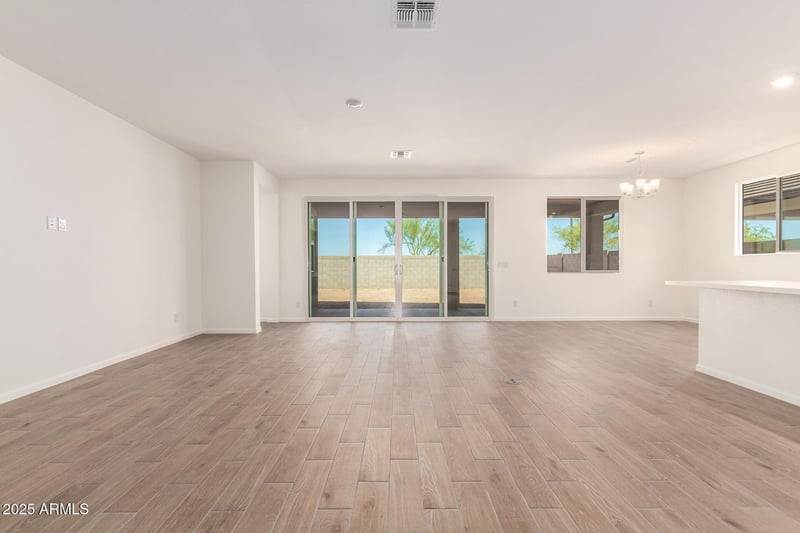 25221 131st Dr, Peoria, AZ 85383