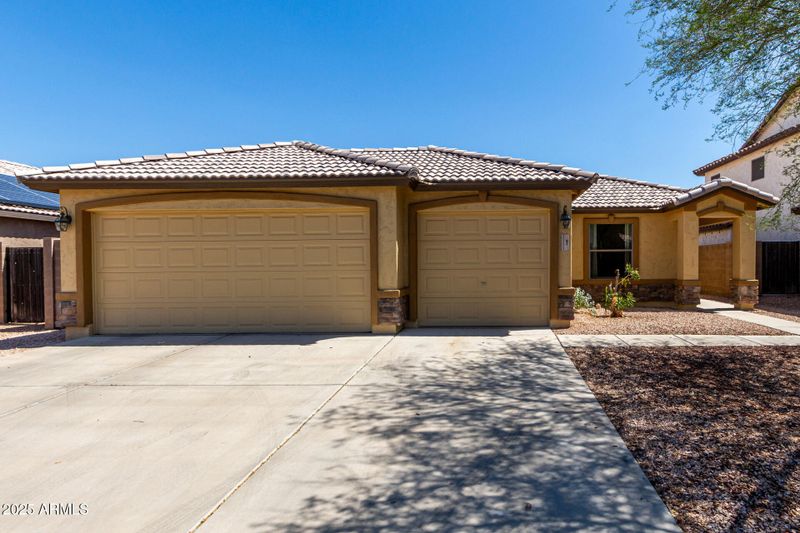 25221 W Clanton Ave, Buckeye, AZ 85326