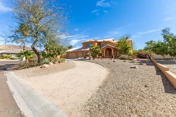 25225 46th Dr, Phoenix, AZ 85083