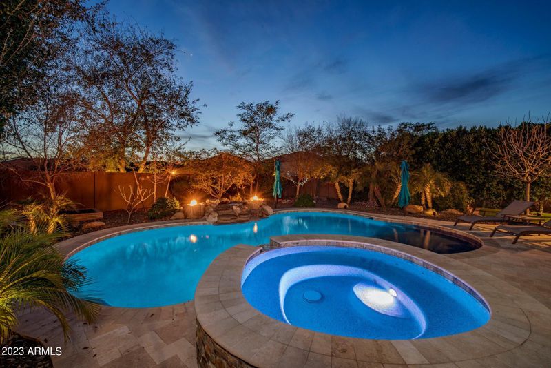 2523 E Park View Ln, Phoenix, AZ 85024