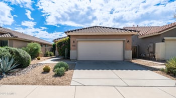 2523 W Memorial Dr, Anthem, AZ 85086