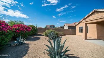 2523 W Memorial Dr, Anthem, AZ 85086