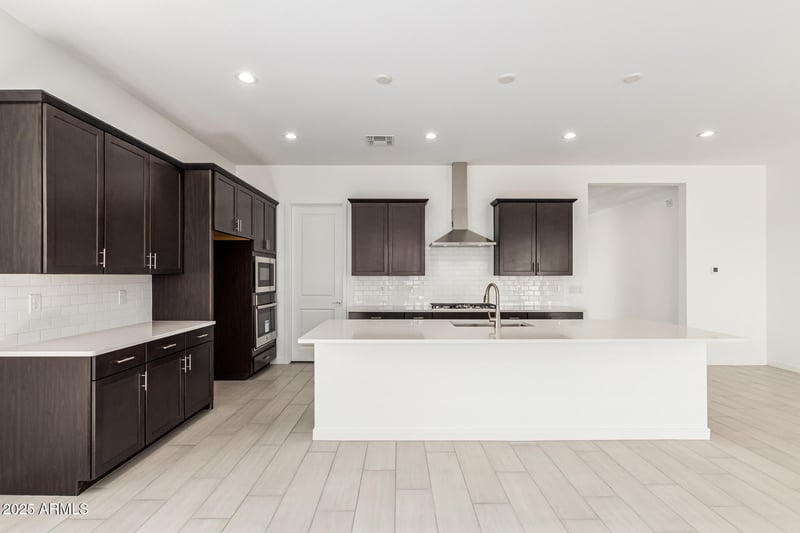 25231 157th Dr, Surprise, AZ 85387