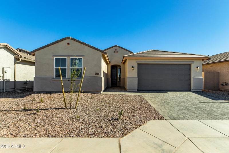 25233 131st Dr, Peoria, AZ 85383