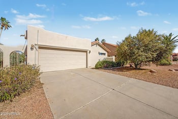 25235 Drifter Dr, Sun Lakes, AZ 85248