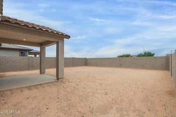 25237 Huntington Dr, Buckeye, AZ 85326