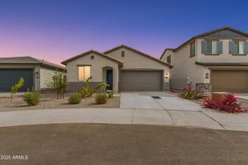 25237 Huntington Dr, Buckeye, AZ 85326