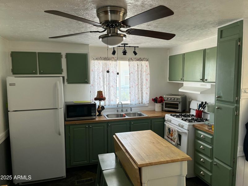 2524 E Contention Mine Rd #20, Phoenix, AZ 85032