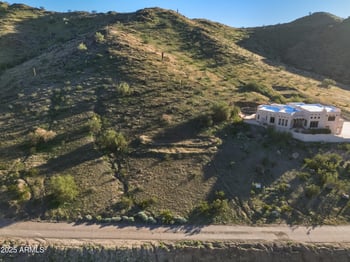 2524 El Paradiso Ln #-, Laveen, AZ 85339