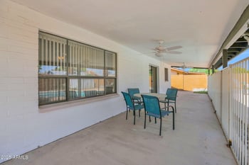 2524 Elmwood St, Mesa, AZ 85213