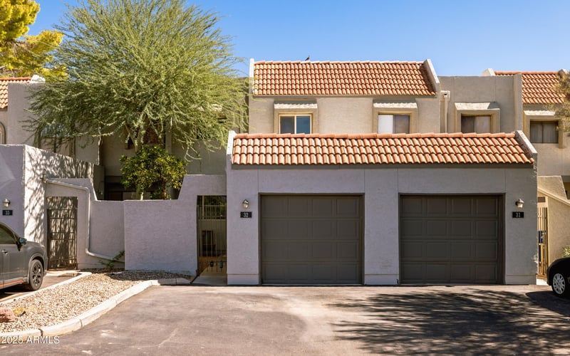2524 S El Paradiso Dr #32, Mesa, AZ 85202