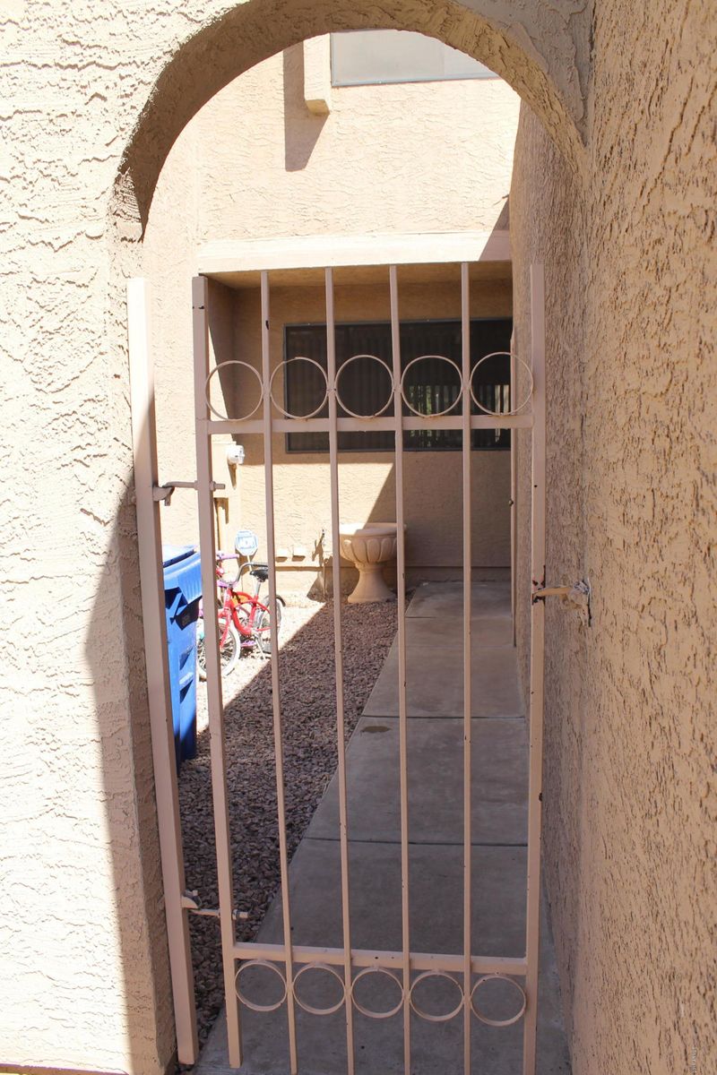 2524 S El Paradiso Dr #96, Mesa, AZ 85202