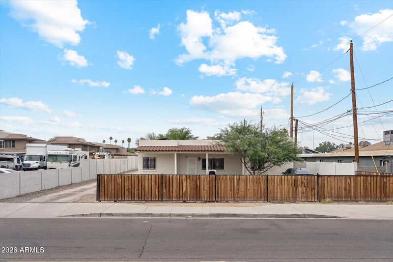 2524 W Campbell Ave, Phoenix, AZ 85017