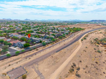 2524 W Hedgehog Pl, Phoenix, AZ 85085