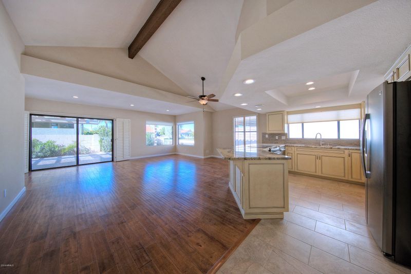 25248 S Drifter Dr, Sun Lakes, AZ 85248