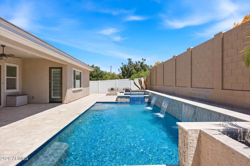 2525 E Pleasant Ln, Phoenix, AZ 85042