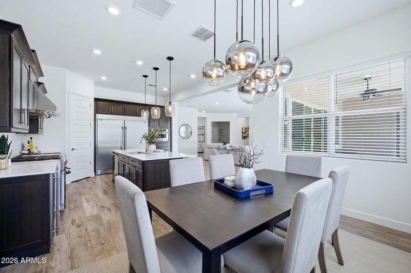 2525 E Pleasant Ln, Phoenix, AZ 85042