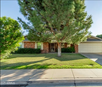 2525 Evergreen St, Mesa, AZ 85213