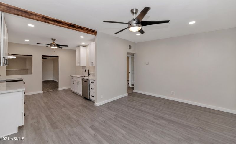 2525 N 15th St, Phoenix, AZ 85006