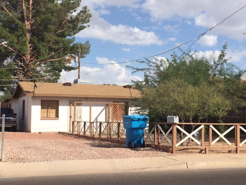 2525 N 28th St, Phoenix, AZ 85008