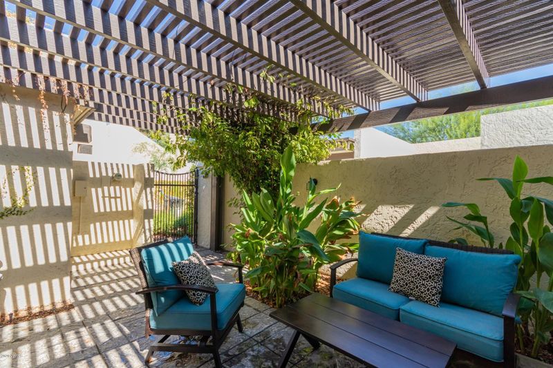 2525 N Miller Rd, Scottsdale, AZ 85257