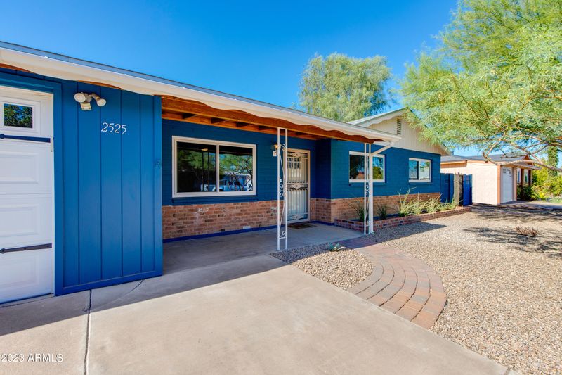2525 W Orchid Ln, Phoenix, AZ 85021