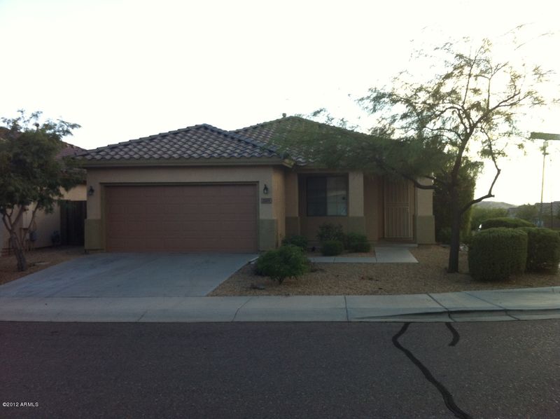 2525 W Whitman Dr, Phoenix, AZ 85086