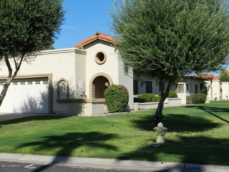 25253 S Saddletree Dr, Sun Lakes, AZ 85248
