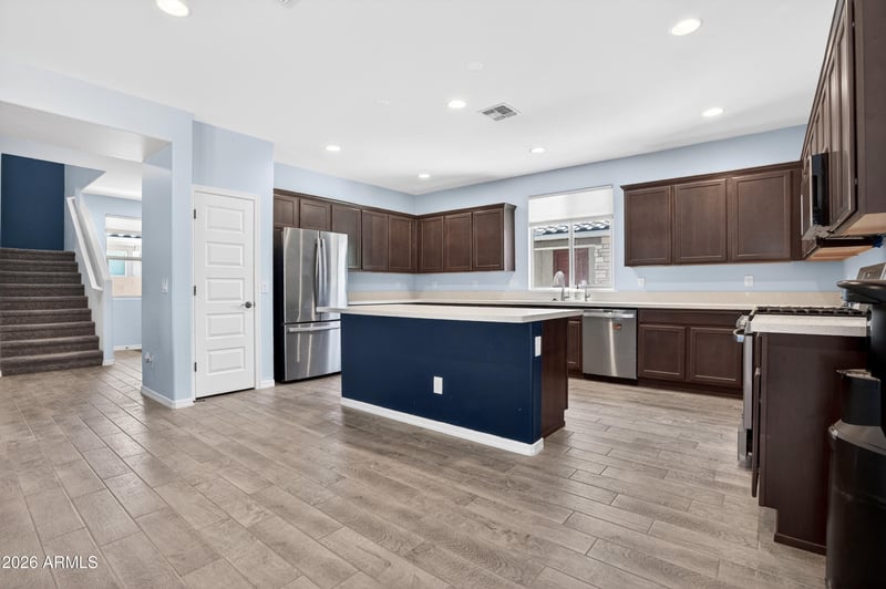 25256 N 142nd Dr, Surprise, AZ 85387