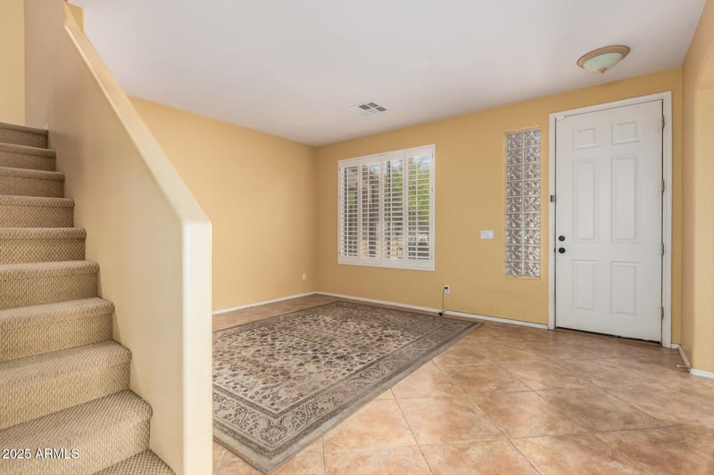 2526 Florentine Rd, Phoenix, AZ 85086