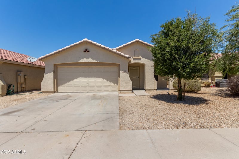 2526 Mobile Ln, Phoenix, AZ 85041