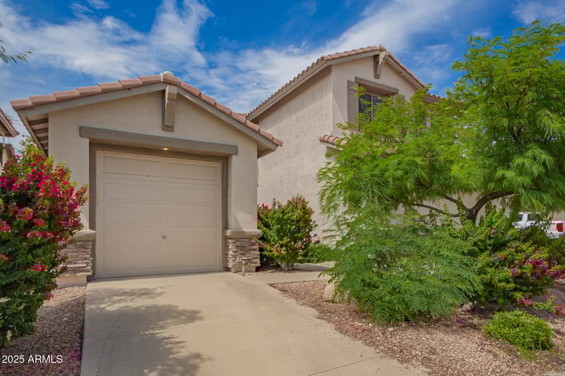 2526 Shackleton Dr, Phoenix, AZ 85086