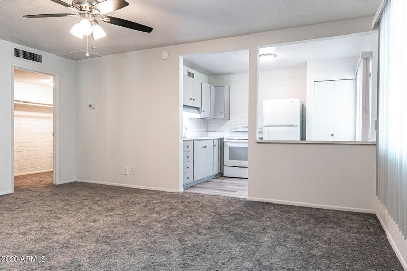 2526 W Berridge Ln #E222, Phoenix, AZ 85017