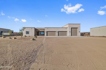 2526 W Fernwood Dr, Phoenix, AZ 85086