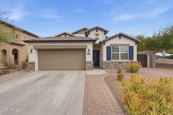 25260 Pleasant Ln, Buckeye, AZ 85326