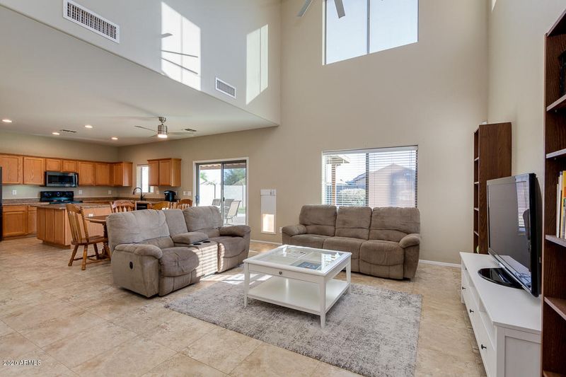 25267 W Lynne Ln, Buckeye, AZ 85326