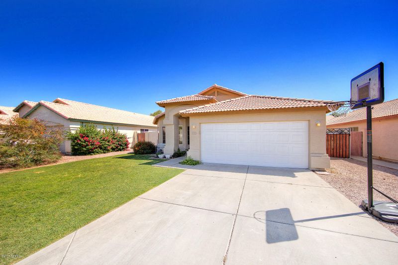 2527 E Caballero St, Mesa, AZ 85213