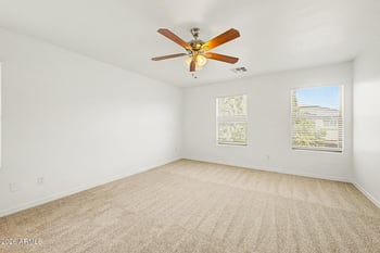 2527 Meadow Creek Way, San Tan Valley, AZ 85140