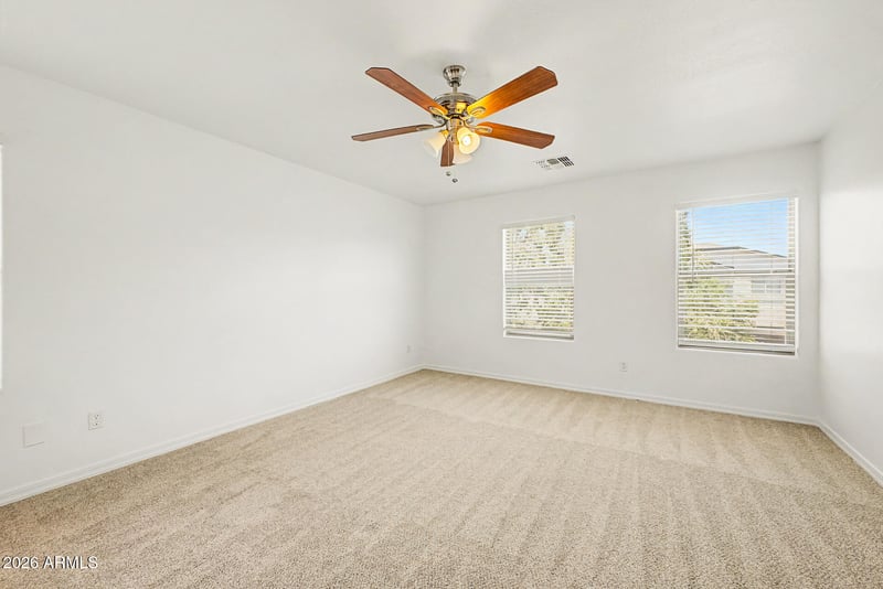 2527 Meadow Creek Way, San Tan Valley, AZ 85140