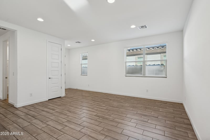 2527 Hidalgo Ave, Phoenix, AZ 85041