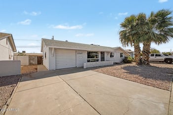 2527 Larkspur Dr, Phoenix, AZ 85029