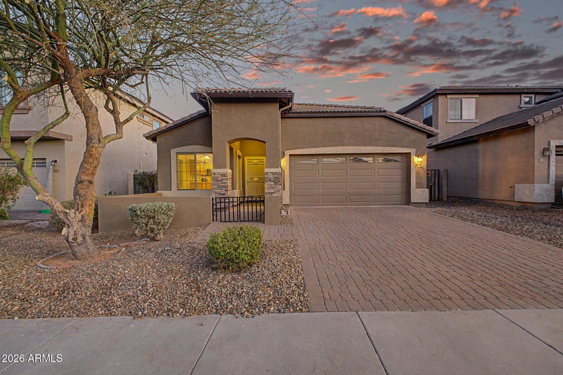 25271 Pleasant Ln, Buckeye, AZ 85326